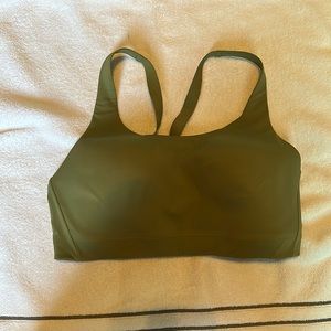Athleta sports bra Size 38D
